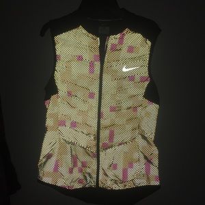 Nike fully reflective running vest